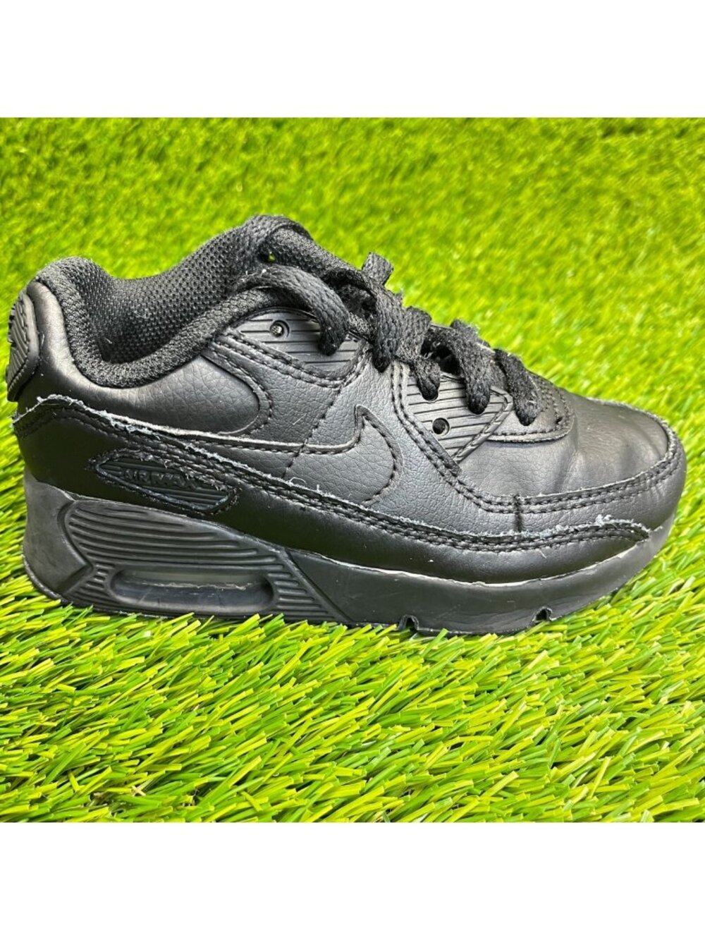 Nike Air Max 90 Boys Size 10.5C Triple Black Athletic Leather Shoes Sneakers